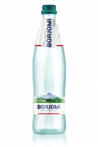 NATURALNA WODA MINERALNA GAZOWANA 500 ml (SZKŁO) - BORJOMI